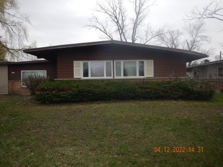 168 W 10th St., Chicago Heights, IL 60411
