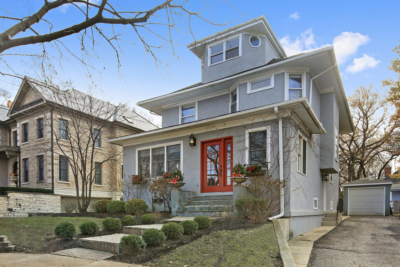 212 E Chicago Ave., Hinsdale, IL 60521
