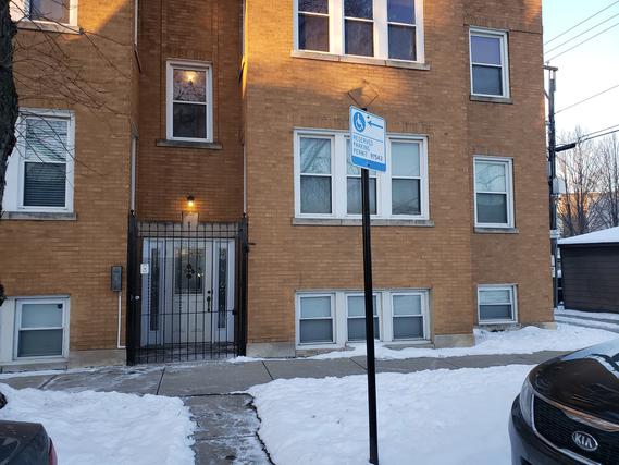 3816 W Le Moyne St. #1E, Chicago, IL 60651