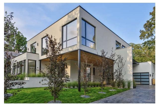 921 Sheridan Rd., Glencoe, IL 60022