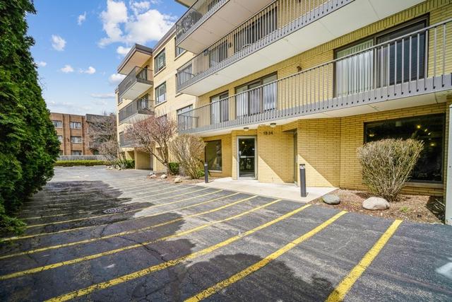 1534 Mcdaniels Ave. #2E, Highland Park, IL 60035