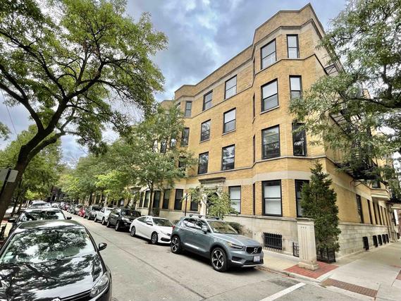 1703 N Crilly Ct. #4, Chicago, IL 60614