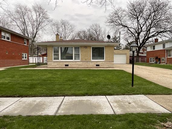 369 Patricia Dr., Chicago Heights, IL 60411