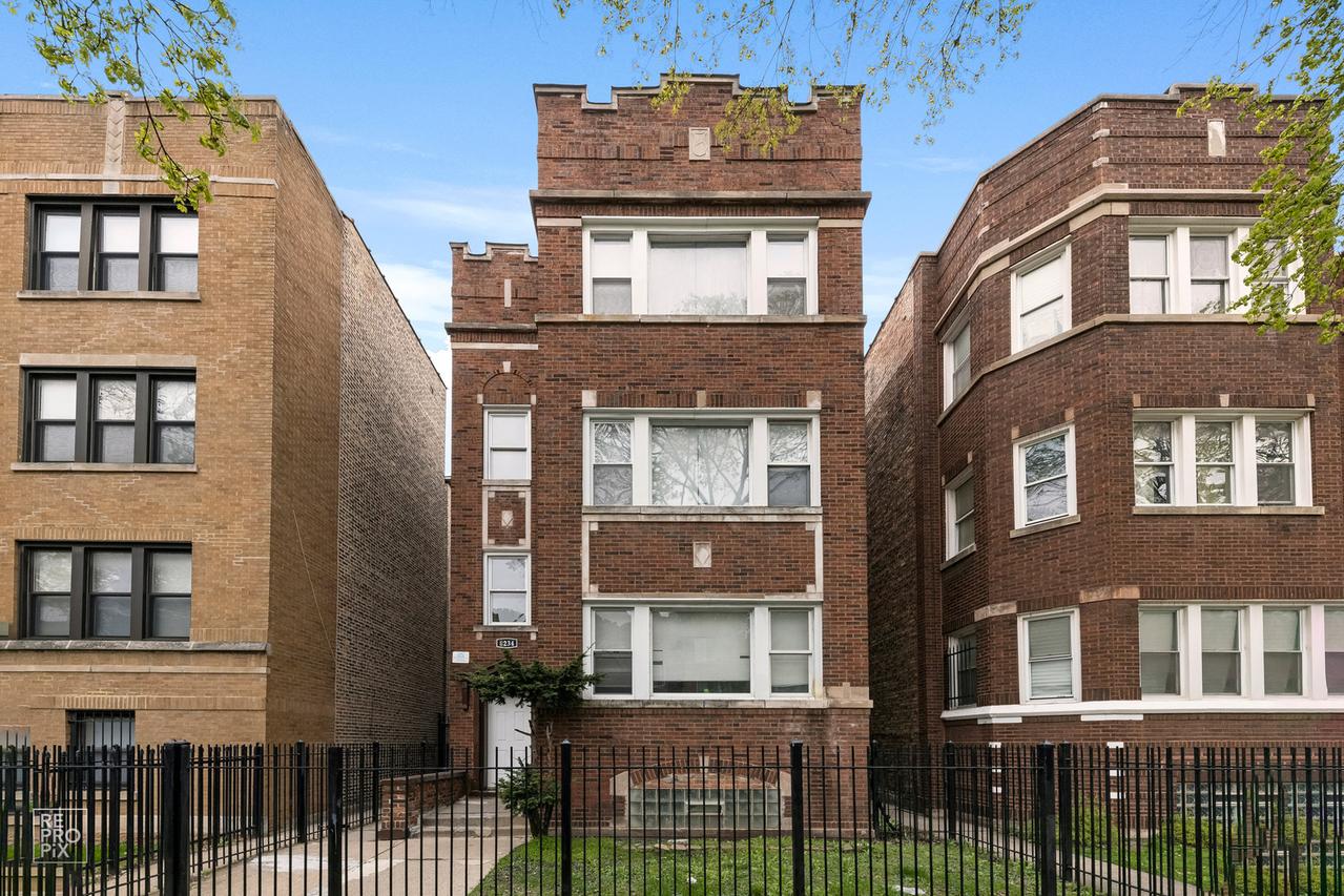 8234 S Maryland Ave., Chicago, IL 60619
