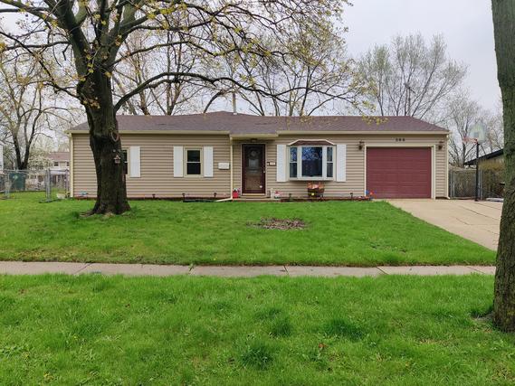308 Laurel Ct., Streamwood, IL 60107