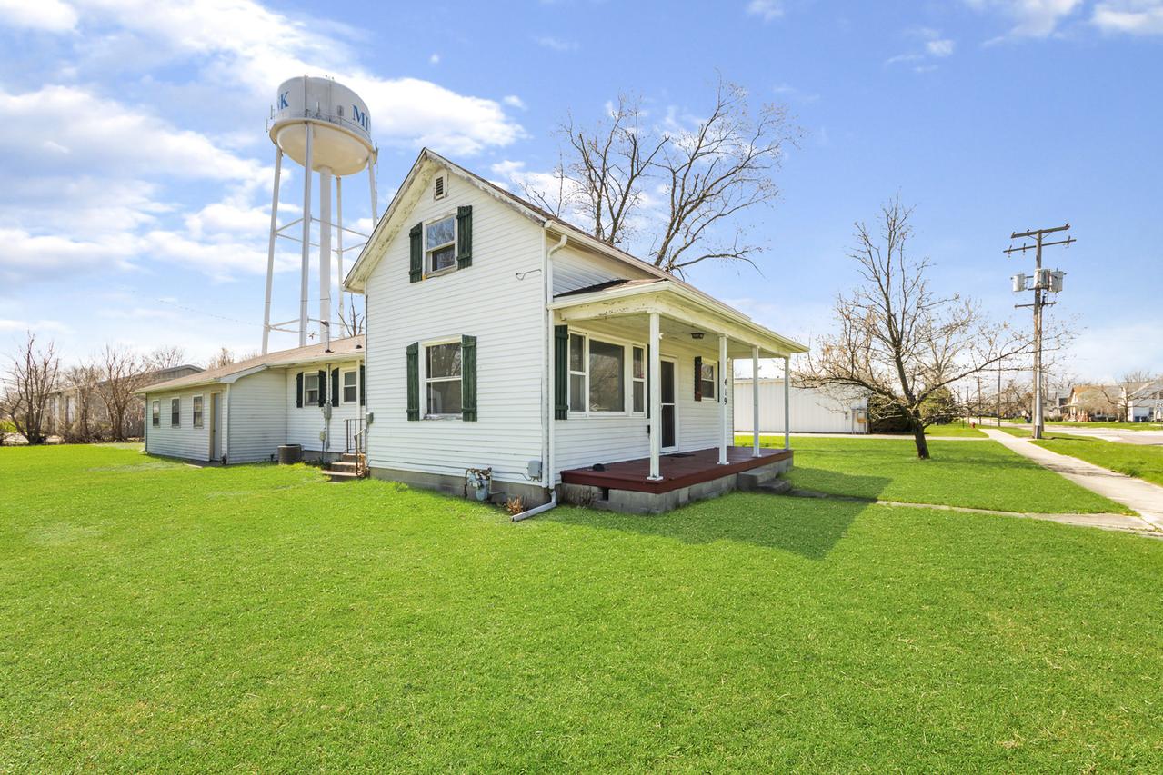 419 W 5th St., Minonk, IL 61760