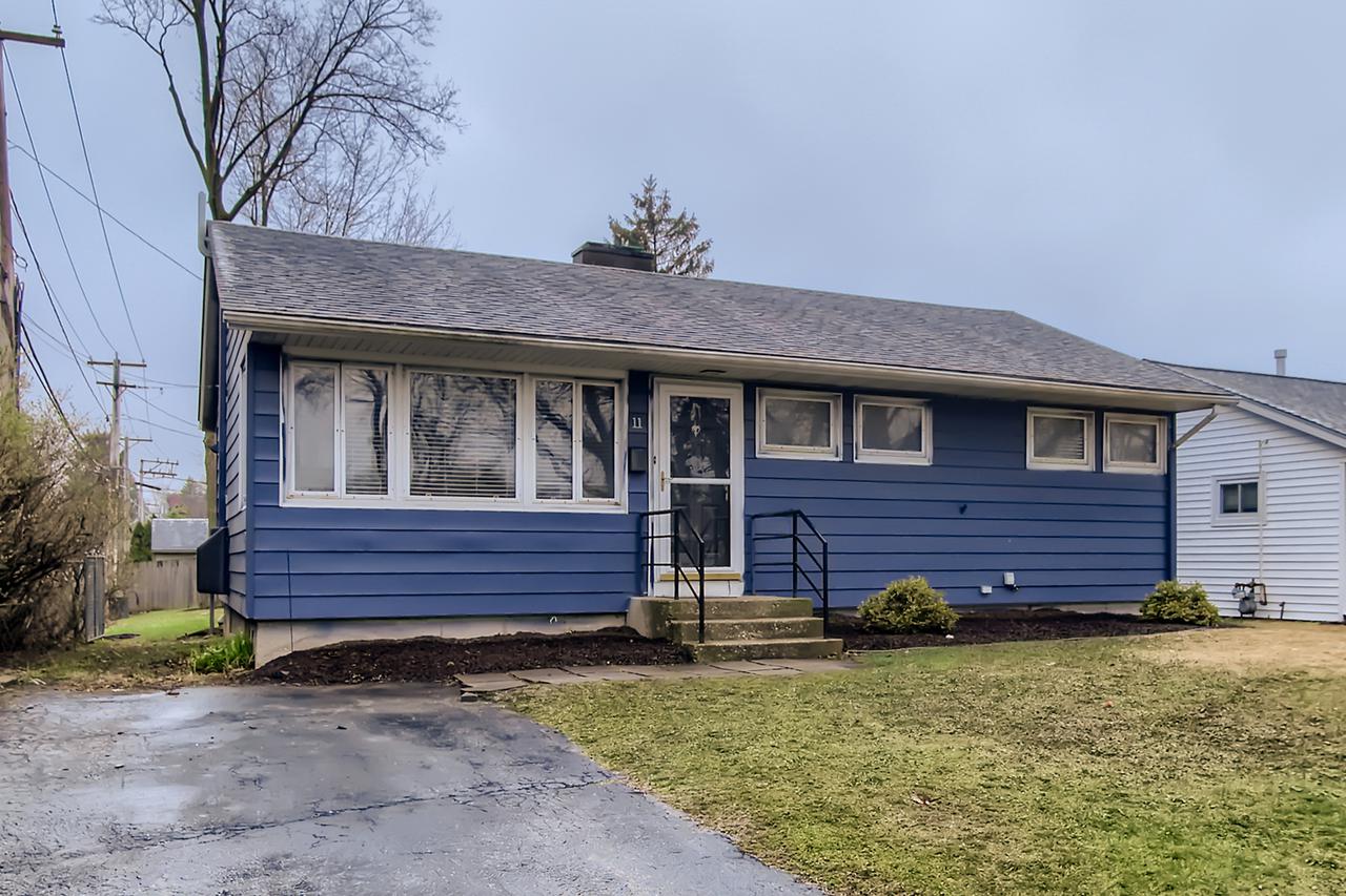 11 W Sunset Ave., Lombard, IL 60148