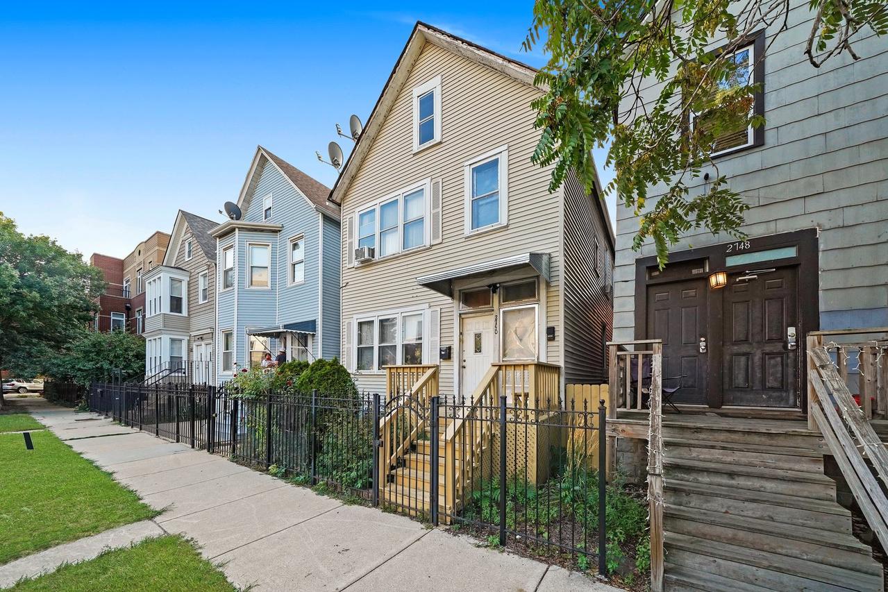 2750 W Francis Pl., Chicago, IL 60647