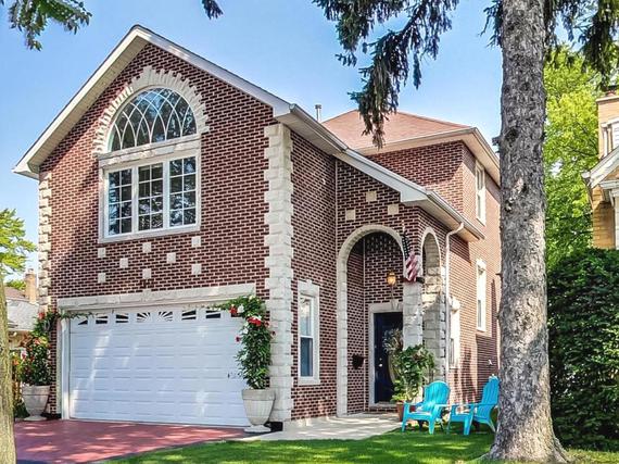 7916 W Altgeld St., Elmwood Park, IL 60707