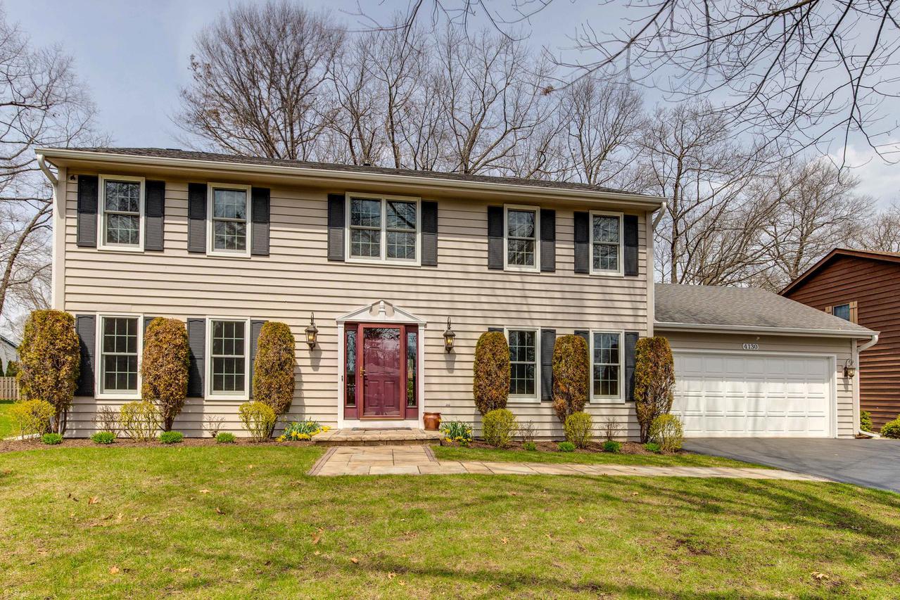 4130 Oglesby Ave., Gurnee, IL 60031