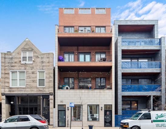 842 N California Ave. #3, Chicago, IL 60622