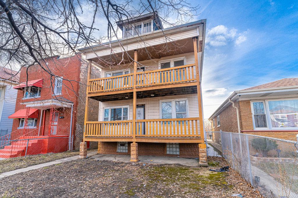 10224 S Yates Blvd., Chicago, IL 60617