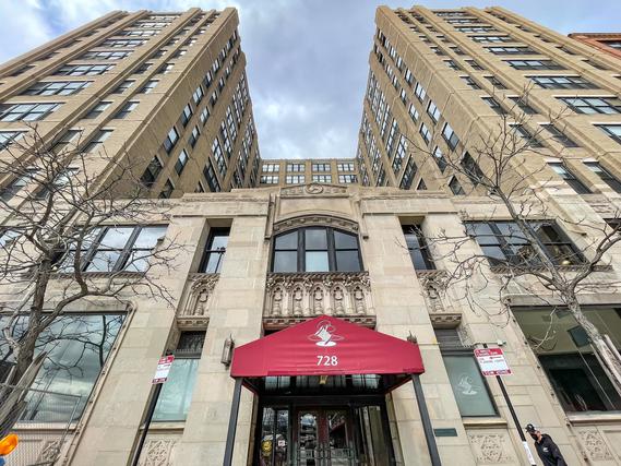 728 W Jackson Blvd. #226, Chicago, IL 60661