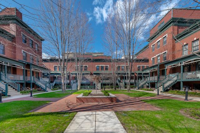 1038 W Monroe St. #33, Chicago, IL 60607