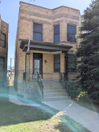 4235 N Damen Ave., Chicago, IL 60618