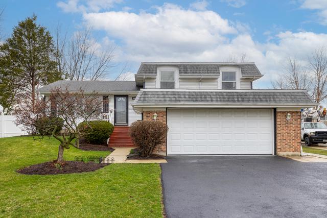 4436 Wildwood Ct., Hoffman Estates, IL 60192