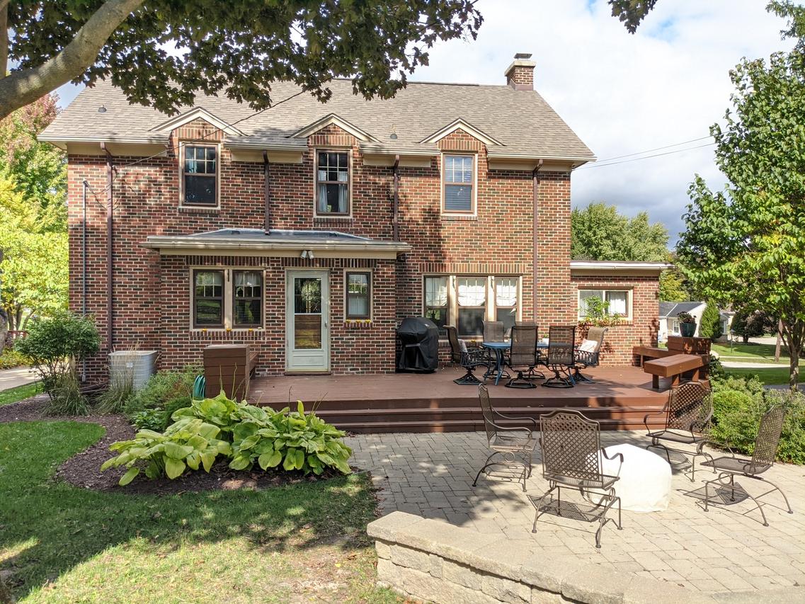 1315 W Logan St., Freeport, IL 61032