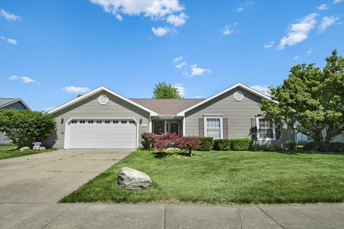 508 N Cedar Dr., St. Joseph, IL 61873