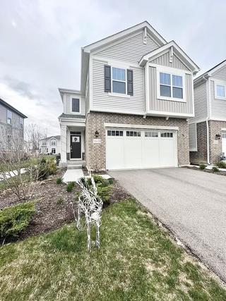 3S498 Barkley Ave #19-1, Warrenville, IL 60563