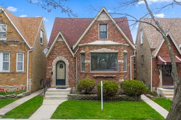 6052 W Eddy St., Chicago, IL 60634