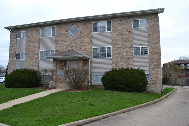 1261 Getzelman Dr. #D, Elgin, IL 60123
