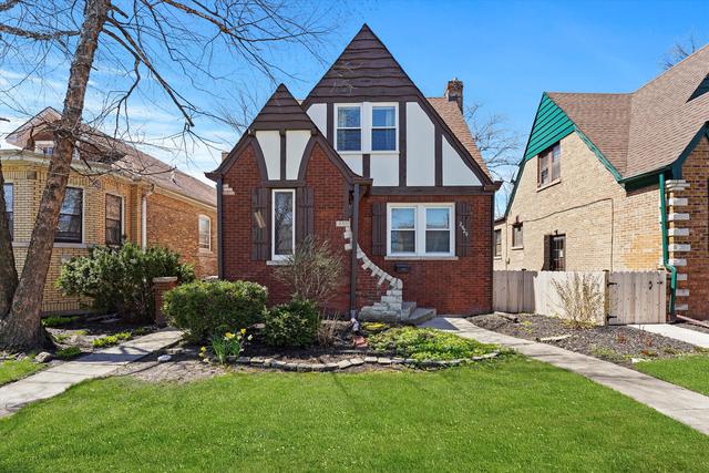 2820 Wisconsin Ave., Berwyn, IL 60402