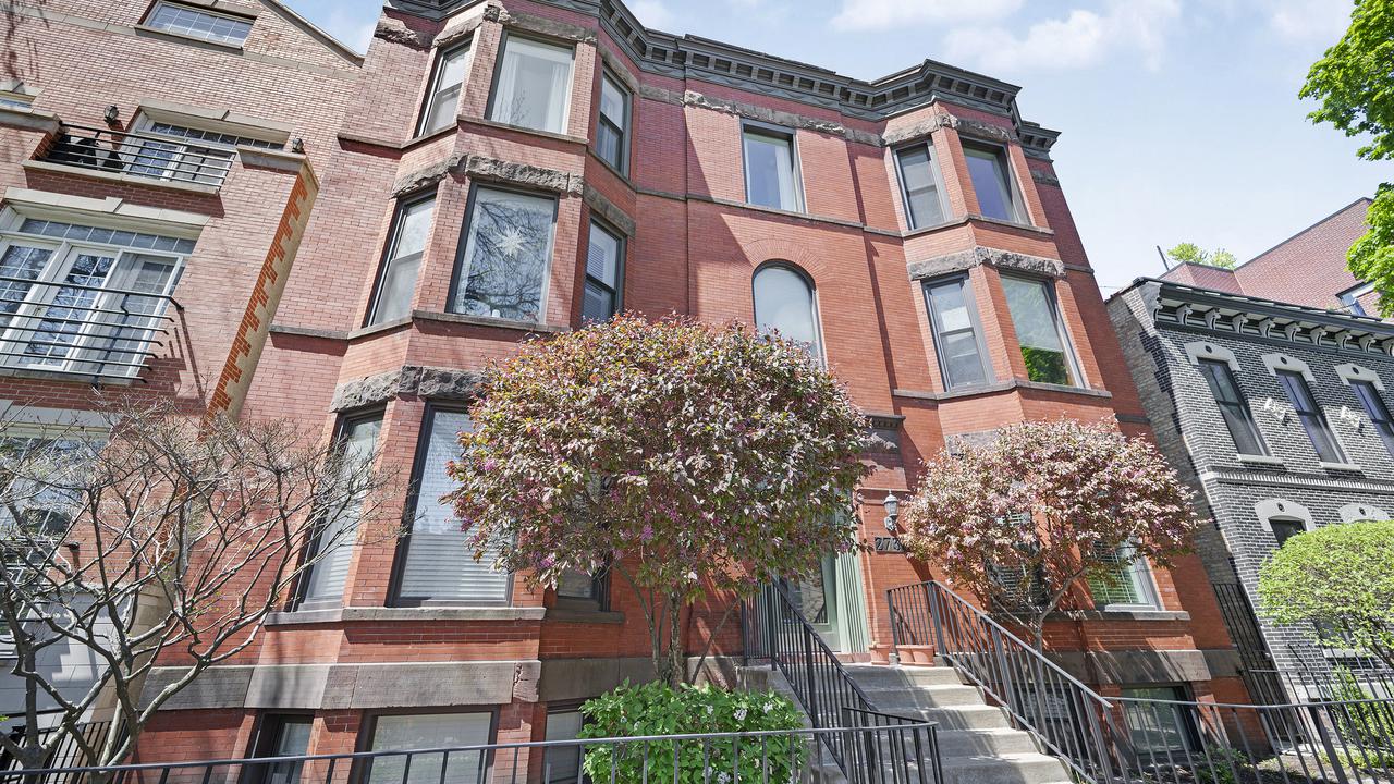 2730 N Racine Ave. #1N, Chicago, IL 60614