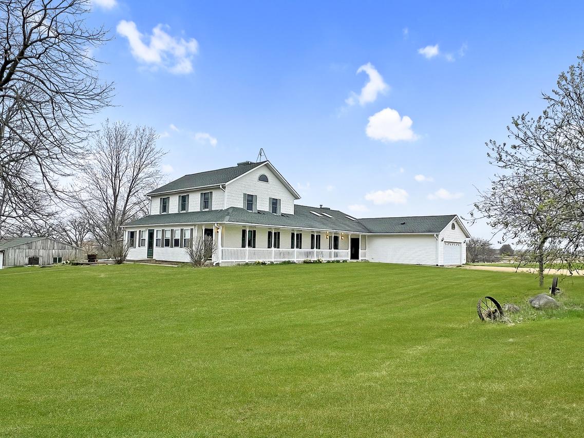 9002 N Church Rd., Davis, IL 61019