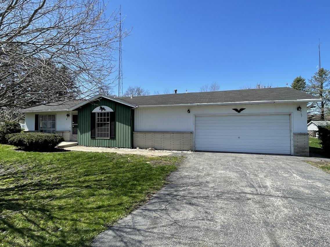 3 N Arch Ln., Piper City, IL 60959