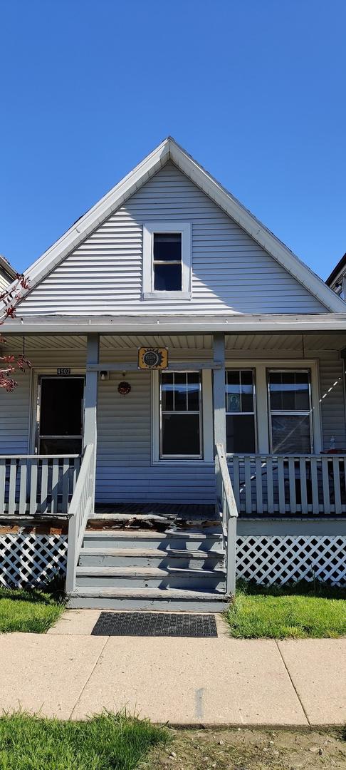 4902 W 29th St., Cicero, IL 60804