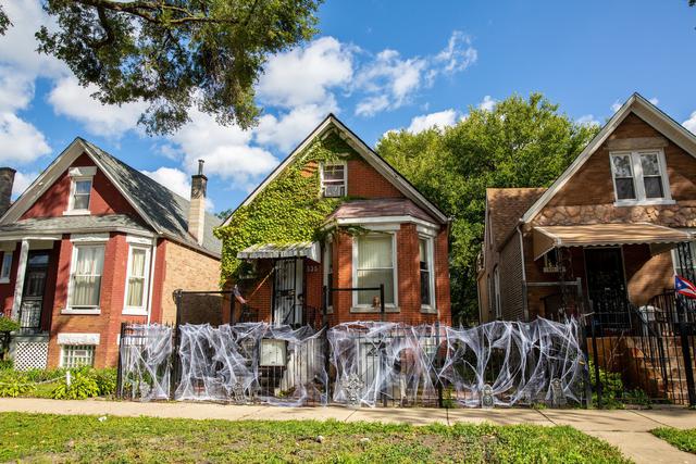 535 N Troy St., Chicago, IL 60612