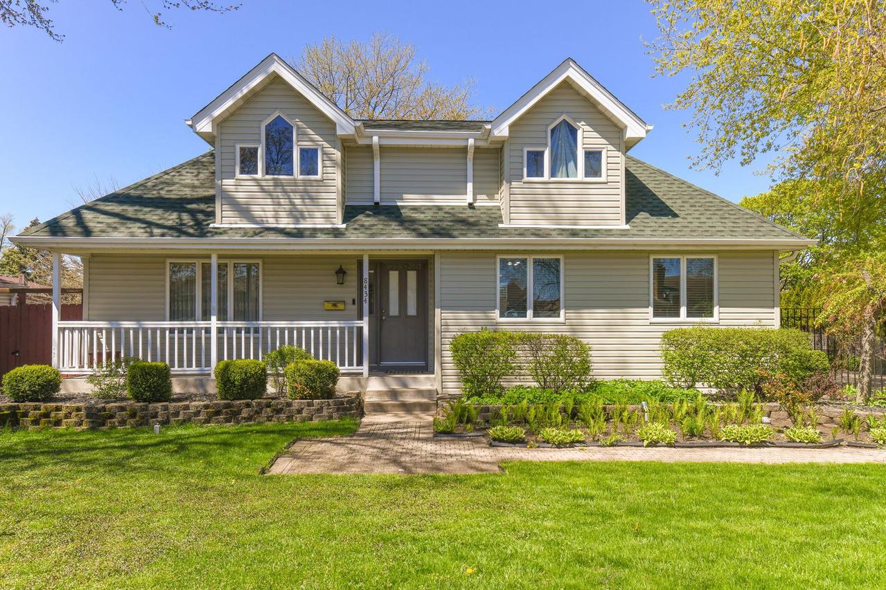 8434 S Newcastle Ave., Burbank, IL 60459