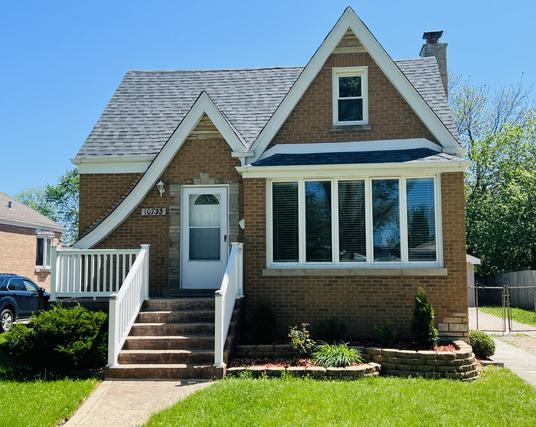 10733 S Kilbourn Ave., Oak Lawn, IL 60453