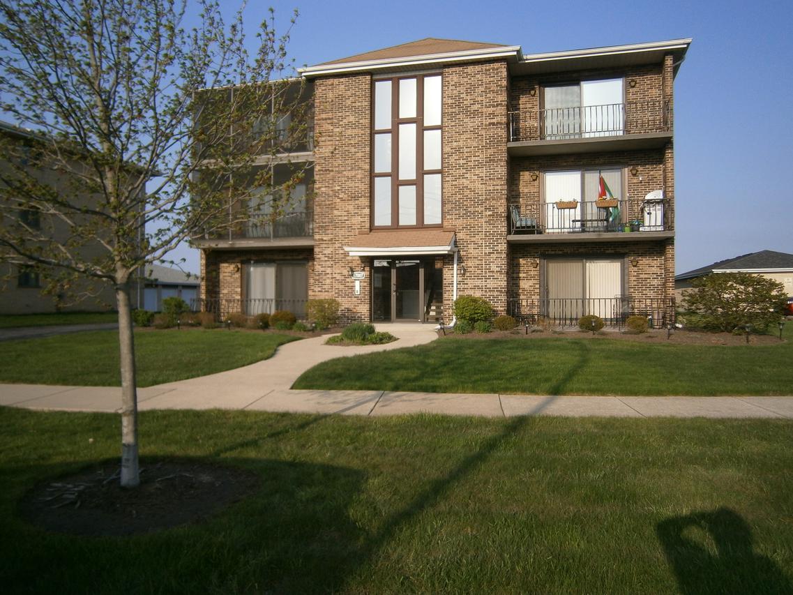 17007 Grissom Dr. #3S, Tinley Park, IL 60477