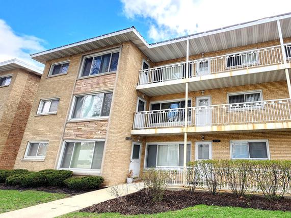 4909 N Harlem Ave. #2, Chicago, IL 60656