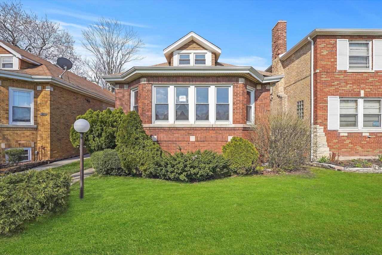 8042 S Michigan Ave., Chicago, IL 60619