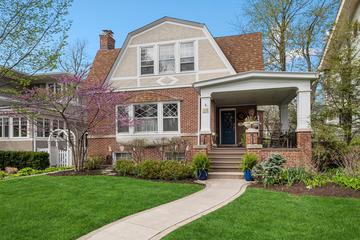 714 Laurel Ave., Wilmette, IL 60091