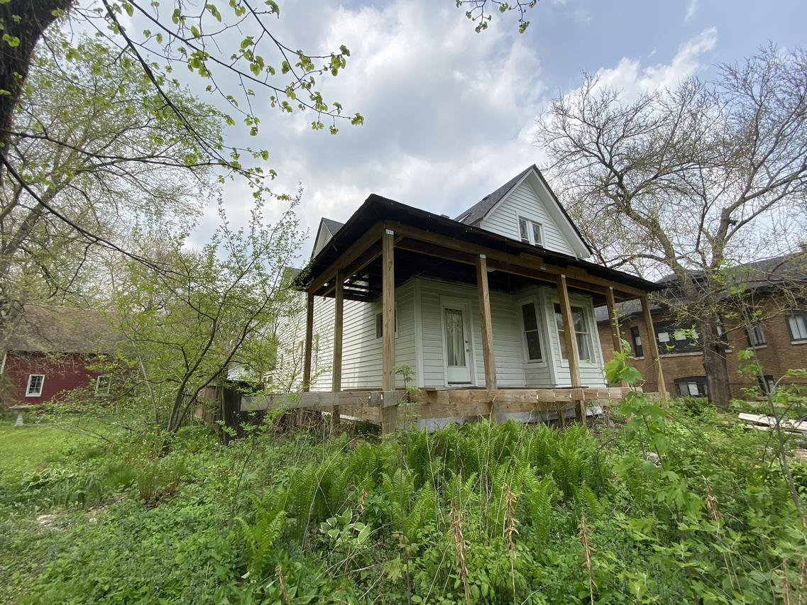 10616 S Prospect Ave., Chicago, IL 60643