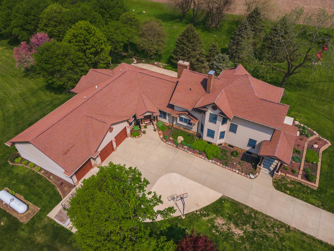 6116 N 2200 East Rd., Downs, IL 61736