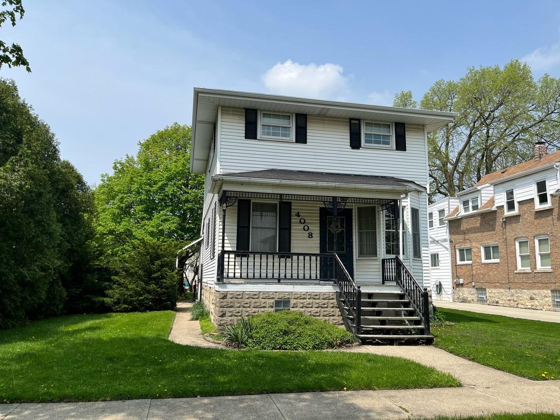 4008 Amelia Ave., Lyons, IL 60534