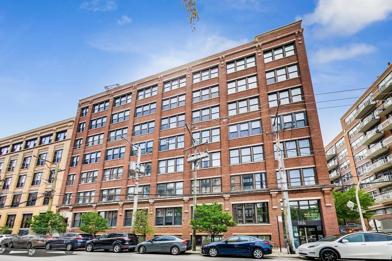 913 W Van Buren St. #5F, Chicago, IL 60607
