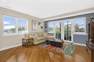 2525 W Bryn Mawr Ave. #301, Chicago, IL 60659