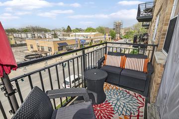 2525 W Bryn Mawr Ave. #301, Chicago, IL 60659
