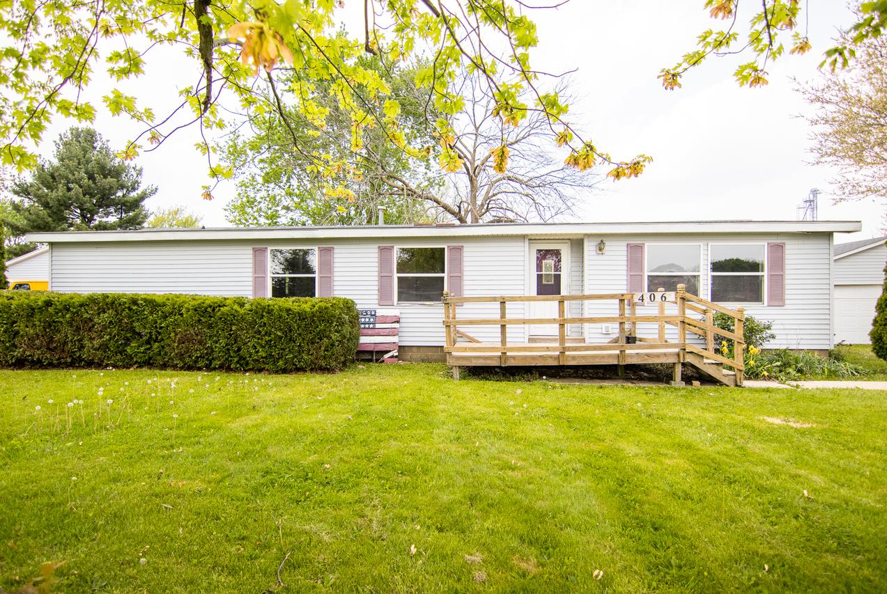 [Address Hidden by Seller], Thomasboro, IL 61878