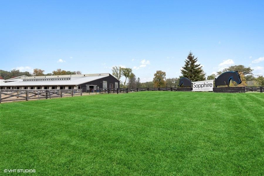 15141 W Little Saint Marys Rd., Mettawa, IL 60048