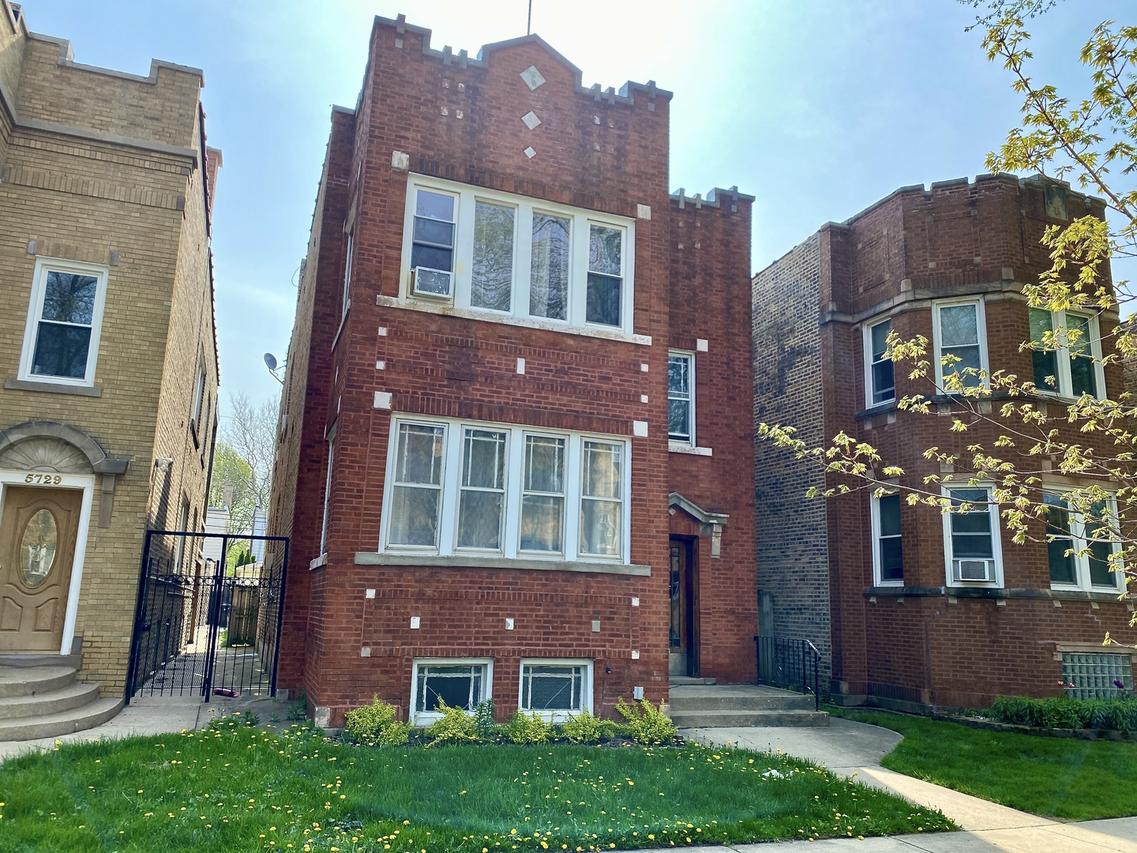 5725 N Talman Ave., Chicago, IL 60659