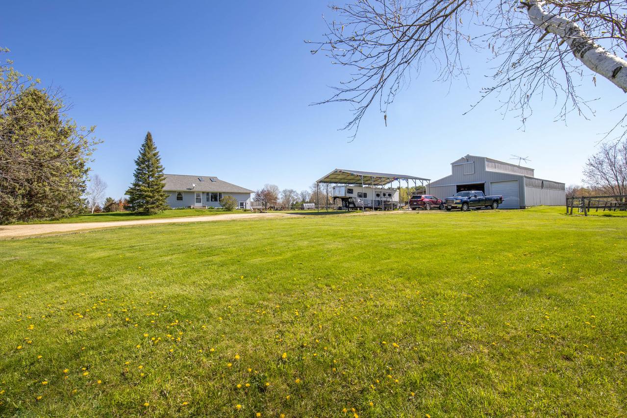 34548 Myelle Rd., Kingston, IL 60145