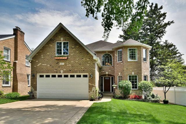 417 N Maple Ave., Elmhurst, IL 60126