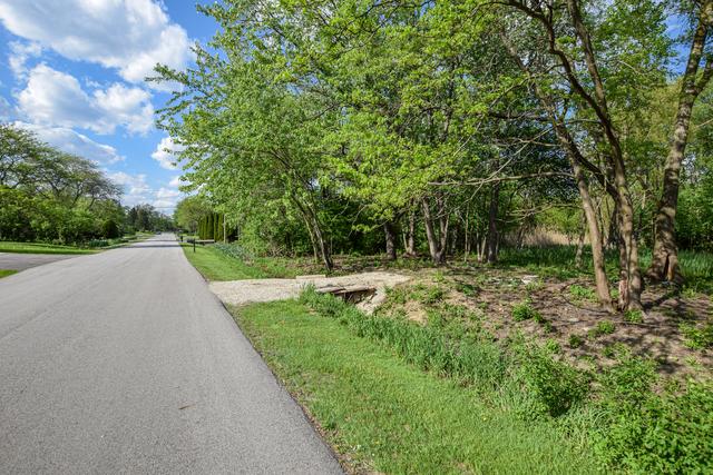 13311 S Adsit Rd., Palos Park, IL 60464