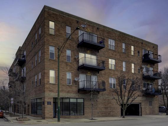 647 N Green St. #403, Chicago, IL 60642